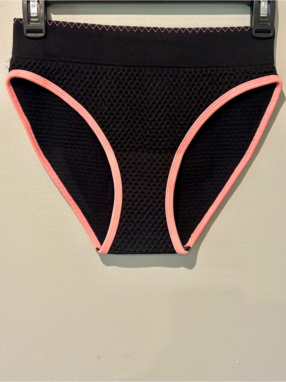 New! Relentless Black Bikini Bottoms **BOTTOMS ONLY** Size Small